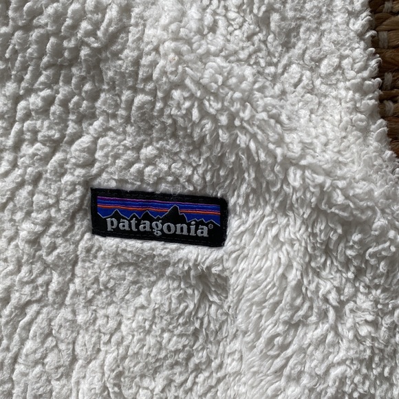 Patagonia Cream Los Gatos Vest - Picture 2 of 4